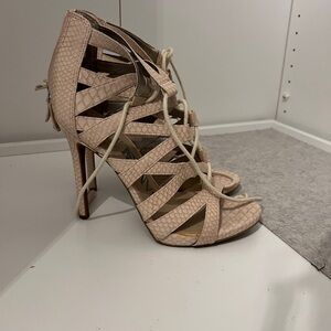 Sam & Libby Cream/nude Faux croc Stiletto Heels